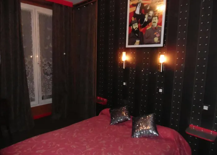 Nazareth Hotel Paris